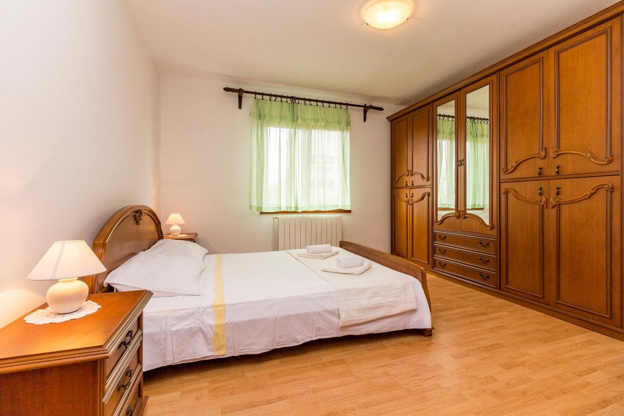Apartment Ruby Pula Exterior foto